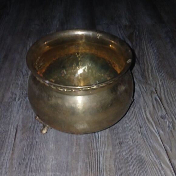 Hosley Vintage Solid Brass Pot Vase Hammered with Rope Detail, Boho, Planter - Picture 3 of 8